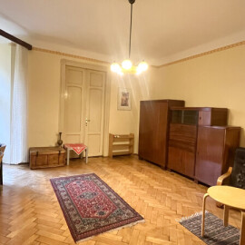 SZONDI 90 FOR RENT